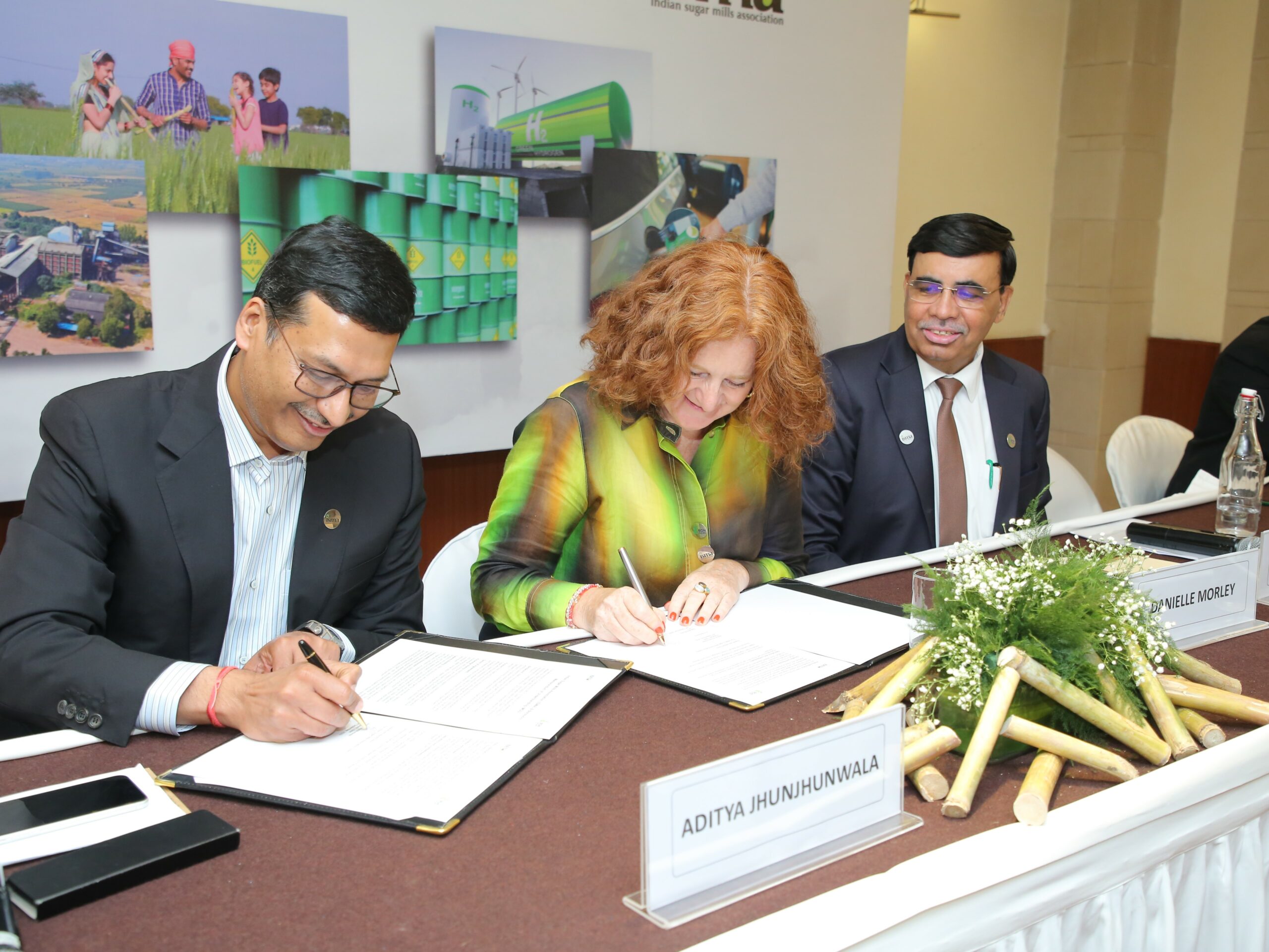 Bonsucro-and-Indian-Sugar-Mills-Association-sign-the-MoU-gallery
